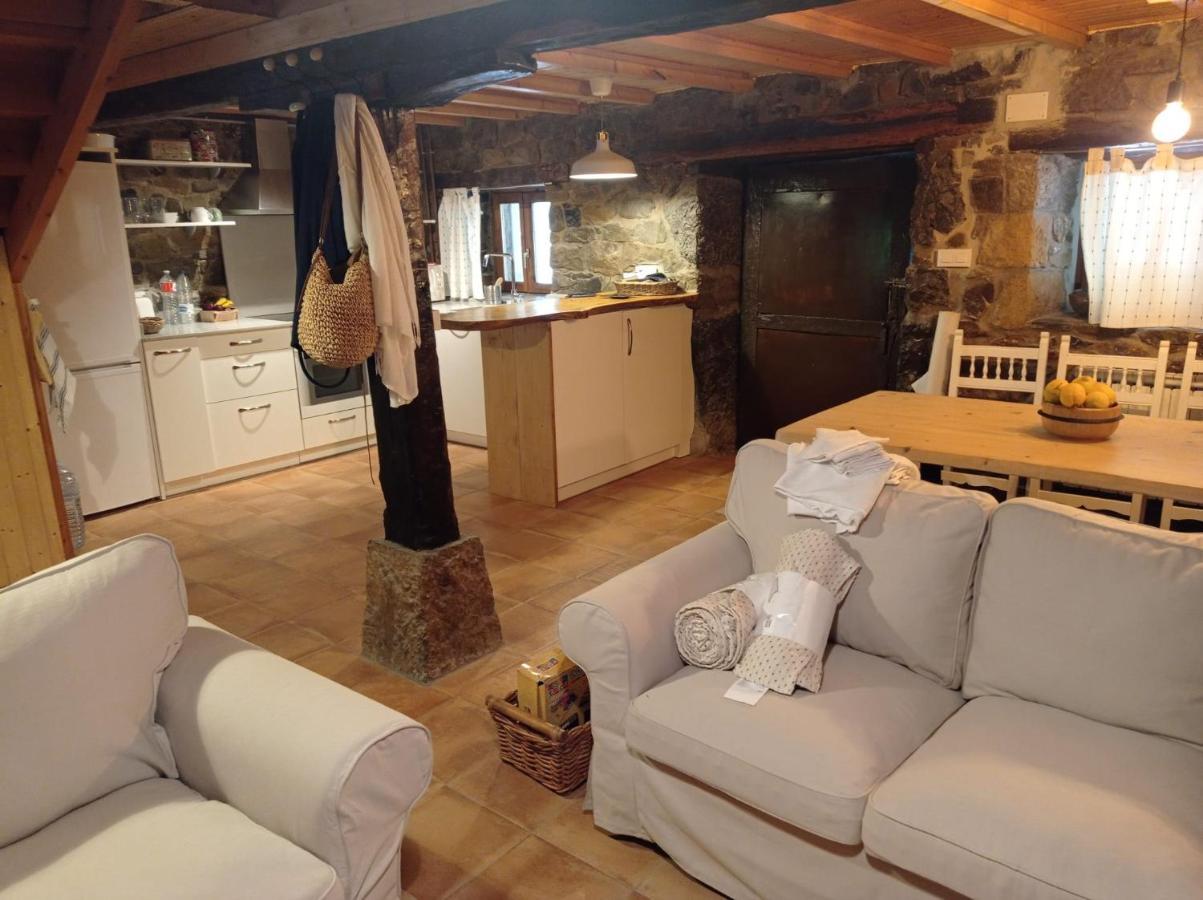 Amplia Y Comoda Casa De Piedra Con Porche Y Jardin San Roque de Ríomiera Exterior foto