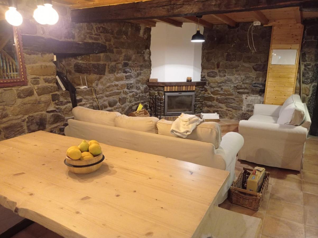 Amplia Y Comoda Casa De Piedra Con Porche Y Jardin San Roque de Ríomiera Exterior foto