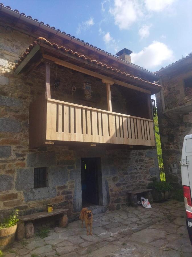 Amplia Y Comoda Casa De Piedra Con Porche Y Jardin San Roque de Ríomiera Exterior foto
